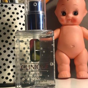 Full size Clinique DD Hydrating Jelly